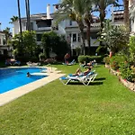 Apartamento Los Naranjos De Marbella